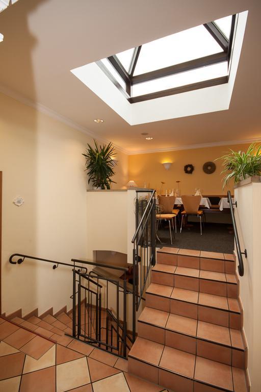 Linde Restaurant & Hotel Nussloch Luaran gambar